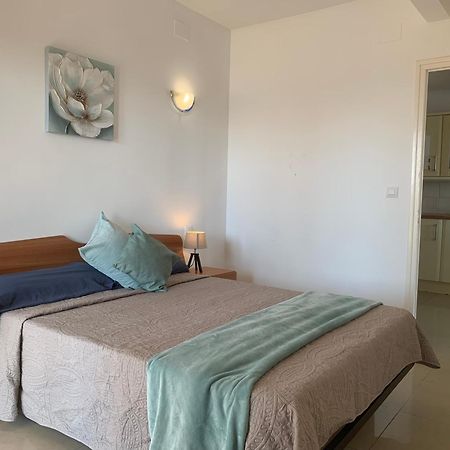 Waterside Apartment - Two Bedroom Empuriabrava Kültér fotó
