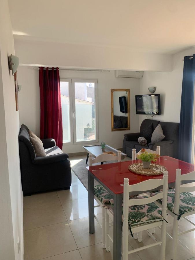 Waterside Apartment - Two Bedroom Empuriabrava Kültér fotó